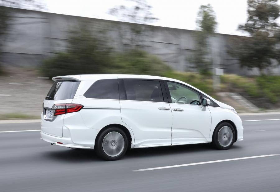  Honda Odyssey VTi-L 2017 года  (AU) (фото 16 из 46)